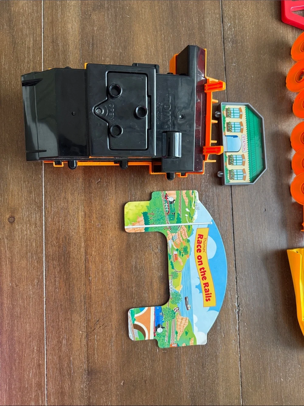 Vintage Thomas and Friends Tomy Thomas’ Race On The Rails Train Set